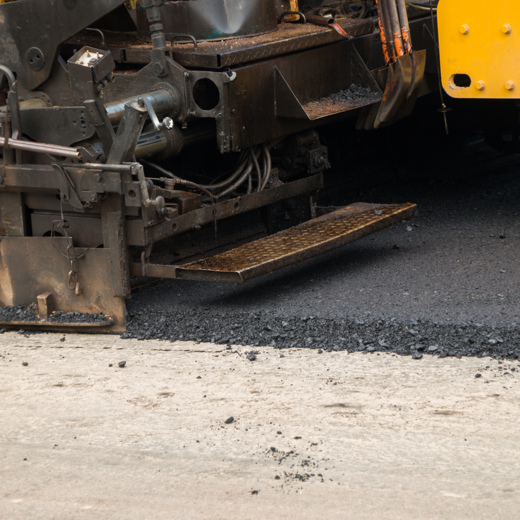 New Tarmac Pavingby Mostyn driveway company